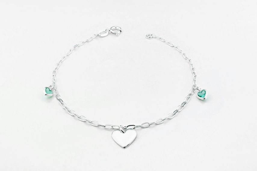 Silver chain heart charm jewelry