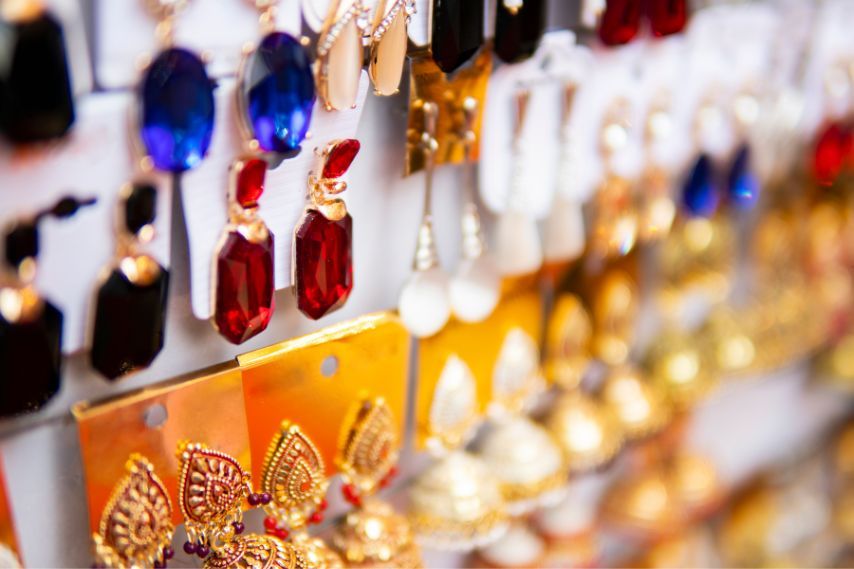 Meenakari Kundan Jhumka Earrings Manufacturers Sadar Bazar