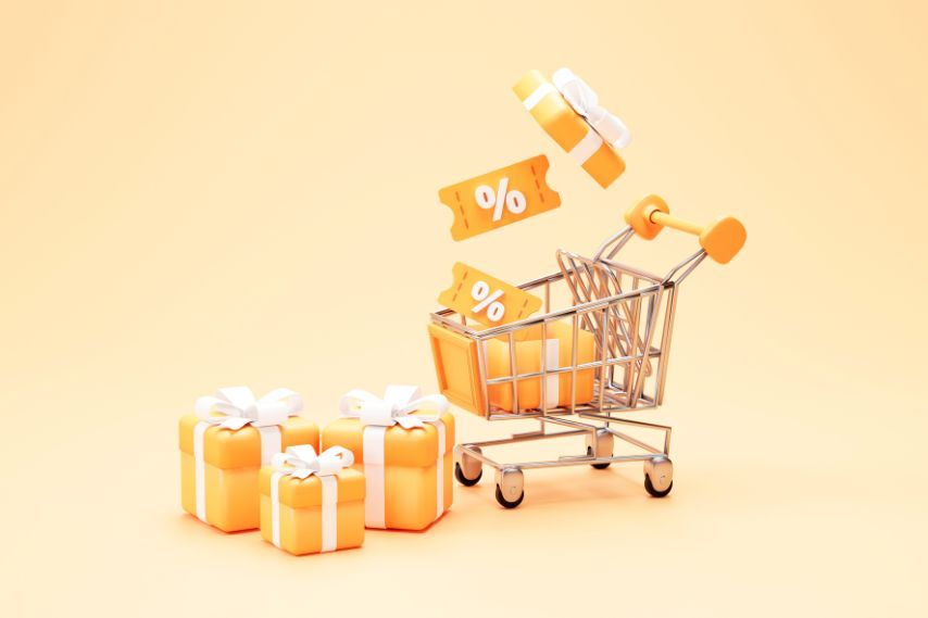 discount sale in gift box in shopping cart concept