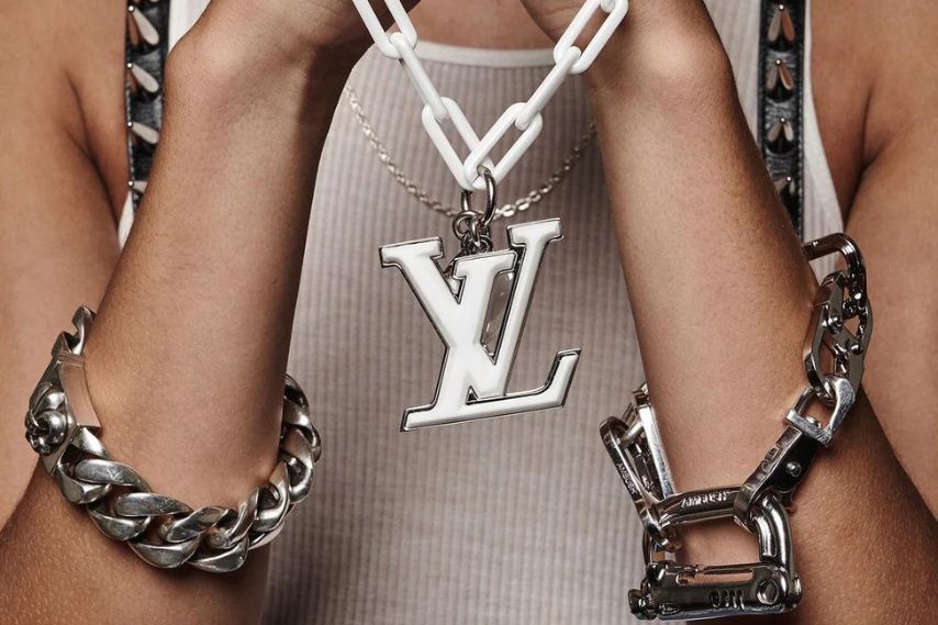 LV logo hip hop Jewelry