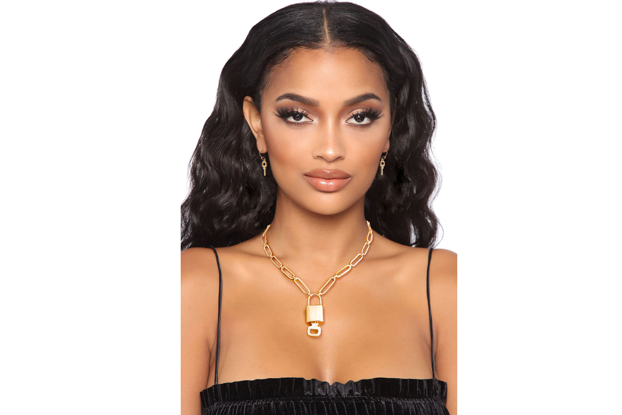 Gold Oval Link Lock Key Necklace