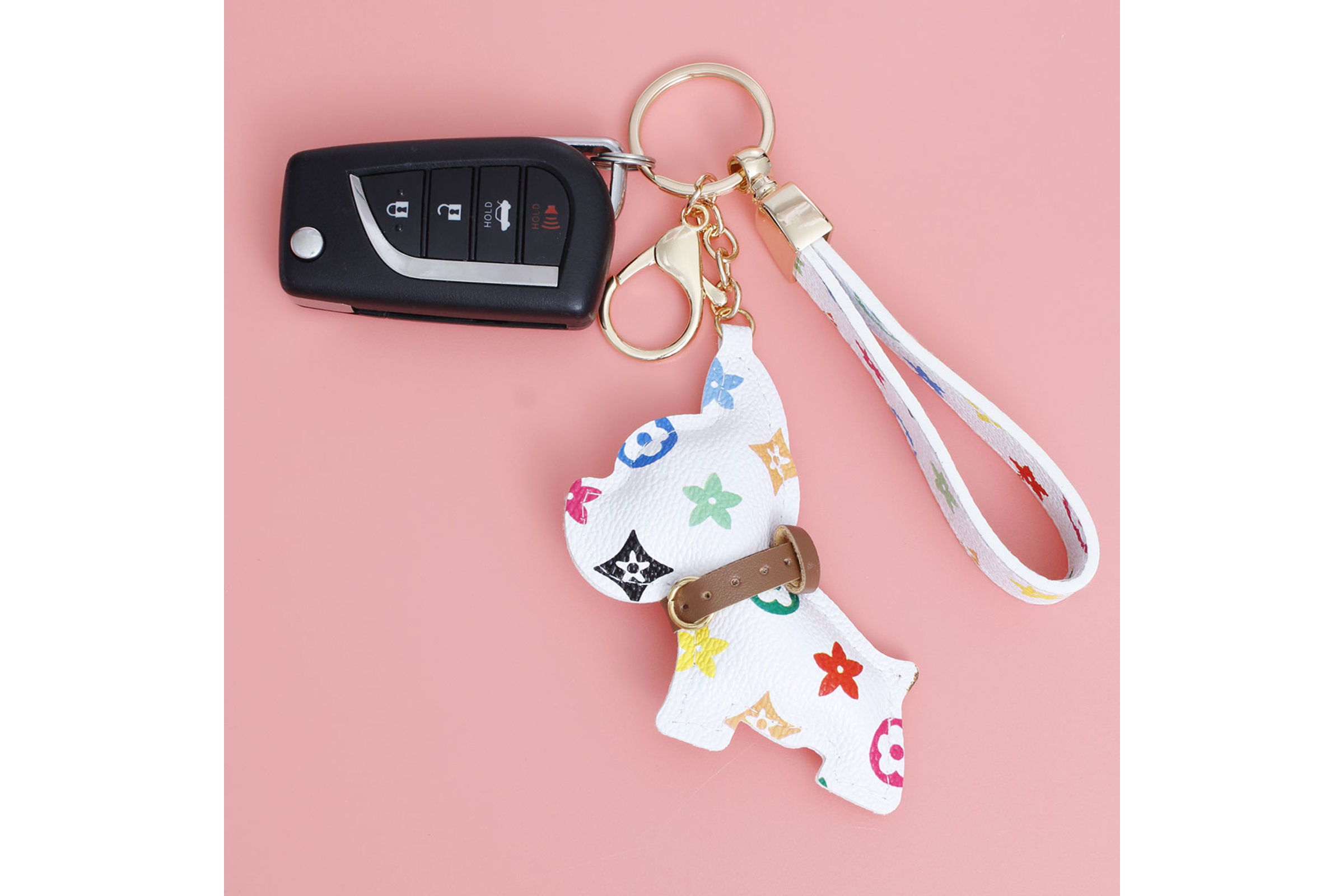 PinktownUSA Checkered Dog Keychain Clip