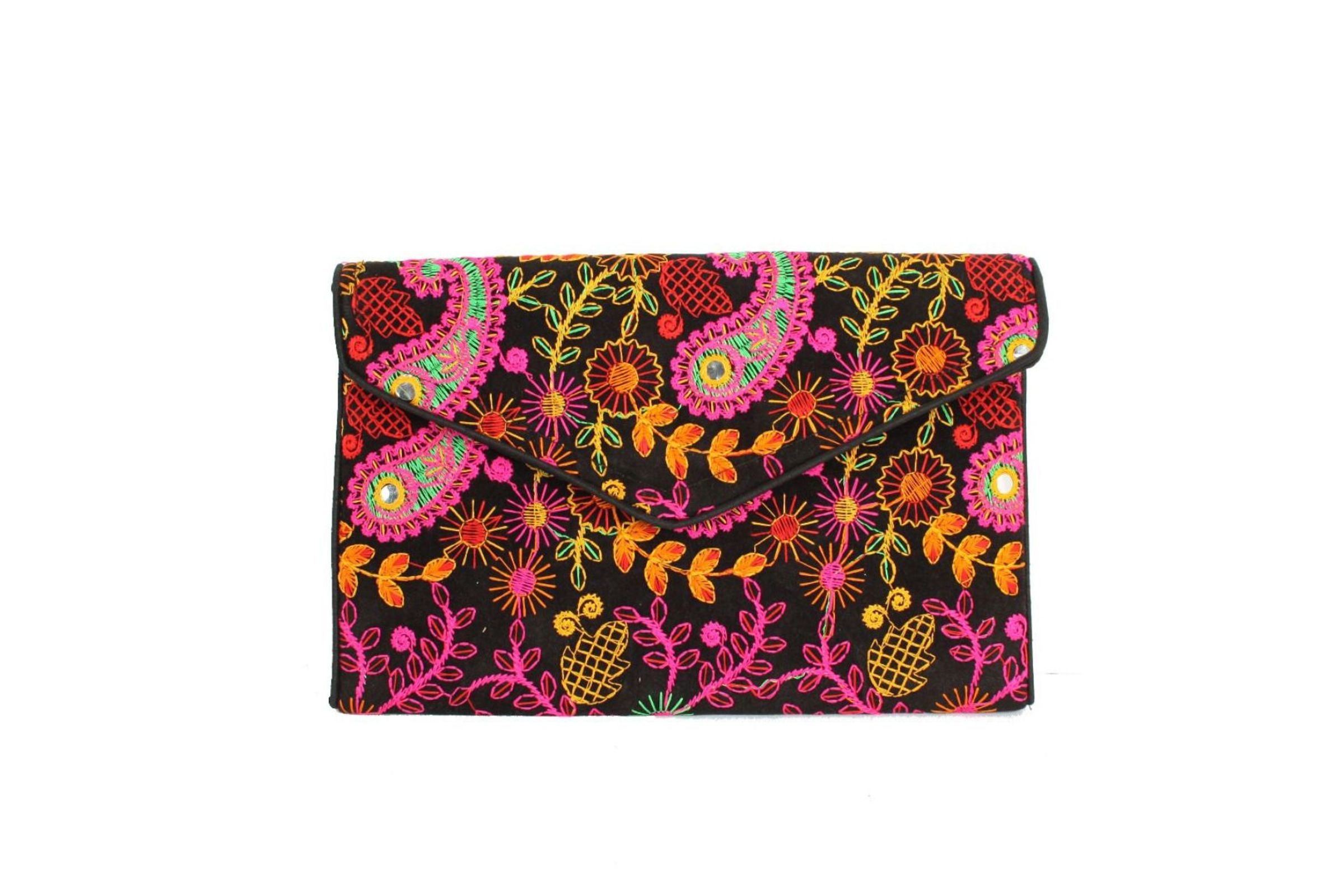 black-embroidered-envelope- 