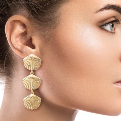 Rhinestone Shell Drop Earrings-thumnail