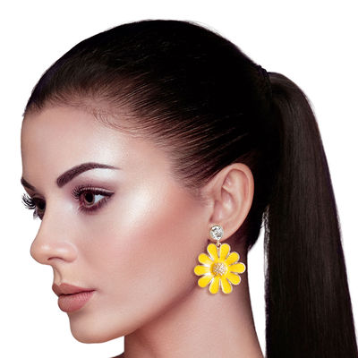 Yellow Metal Daisy Earrings-thumnail