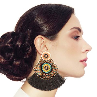 Floral Bead Black Tassel Earrings-thumnail