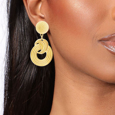 Gold Patterned Circle Earrings-thumnail