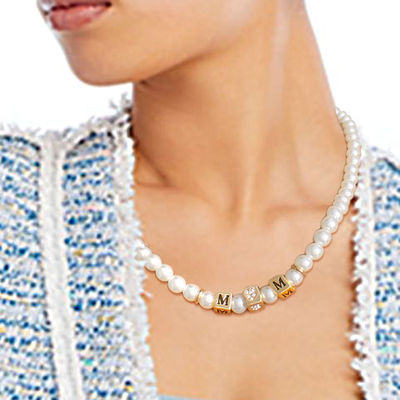 Cream Pearl Gold MOM Necklace