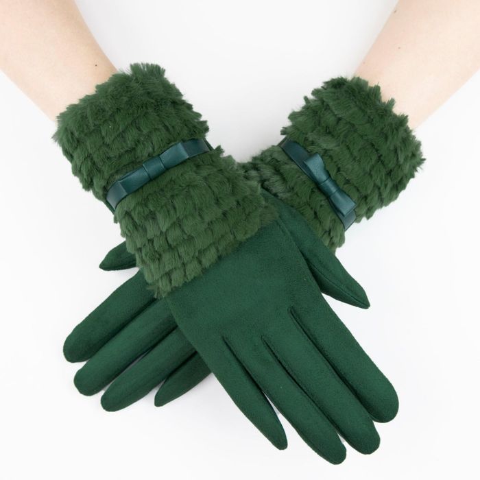 Green winter clearance gloves