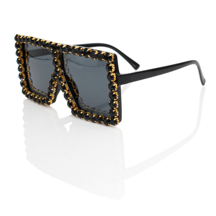 Diamond studded glasses top