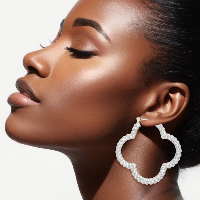 Wholesale Hoops Silver Twisted Quatrefoil Earrings for Women