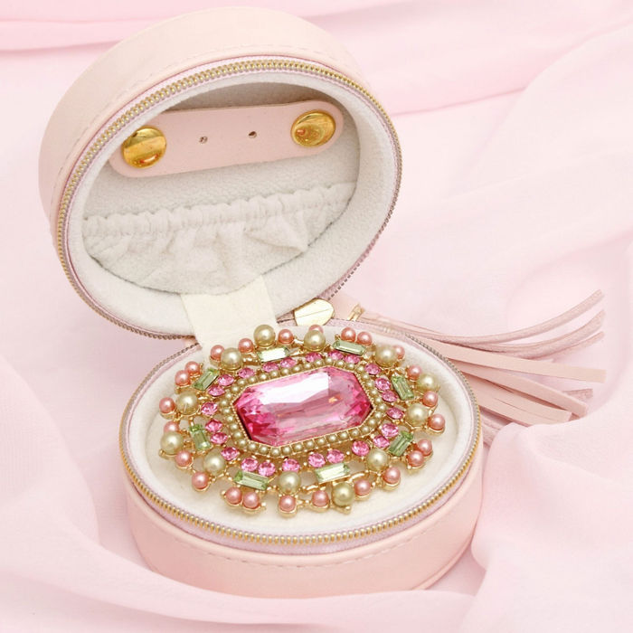 Wholesale AKA Sorority Pink Green Radiant Pearl Brooch Pin