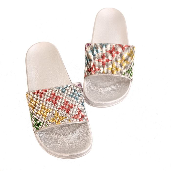 Size 11 Monogram Silver Slides Order Wholesale