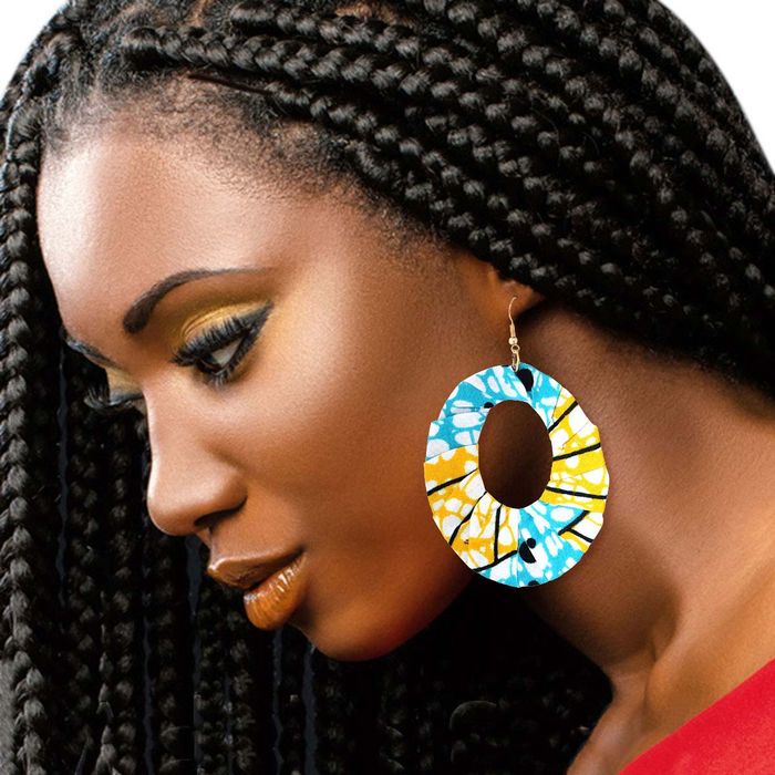 Wholesale earrings deals by the dozen