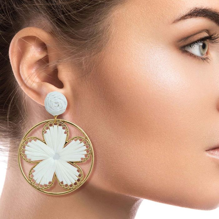 White Raffia Flower Round Earrings Order Wholesale