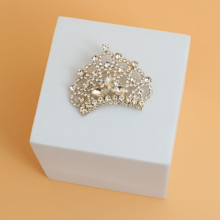 Gold Rhinestone Classic Crown Brooch Order Wholesale