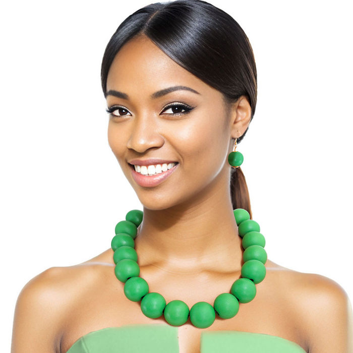 Green on sale beaded choker