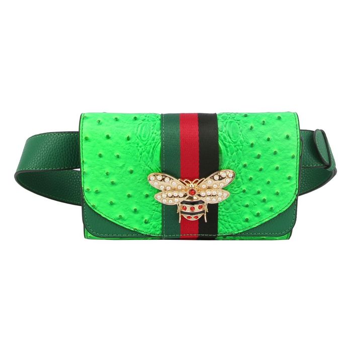 Gucci bee hotsell belt bag